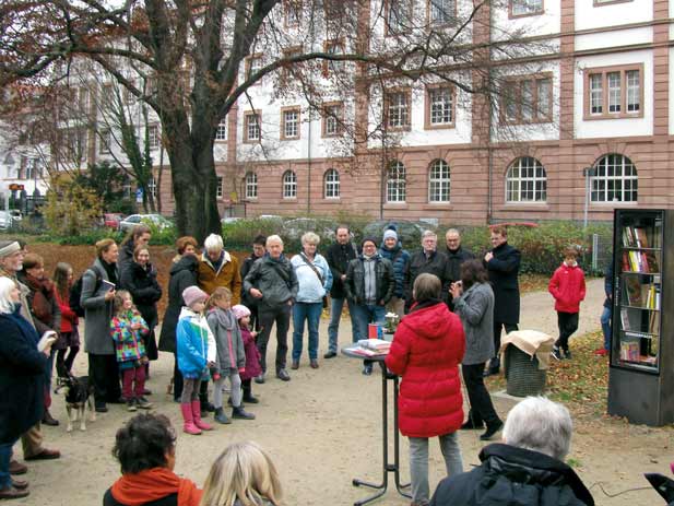 25. Offener Bücherschrank der Bürgerstiftung Köln in Nippes eröffnet