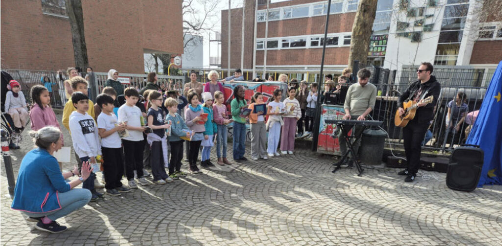 Bücherschrank Mülheim